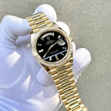 Đồng Hồ Rolex Day-Date 40mm 228398TBR Mặt Số Mã Não Cọc Số Kim Cương