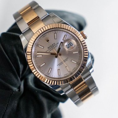 Đồng hồ Rolex Datejust 41mm Sundust Dial Everose Gold Oyster 126331