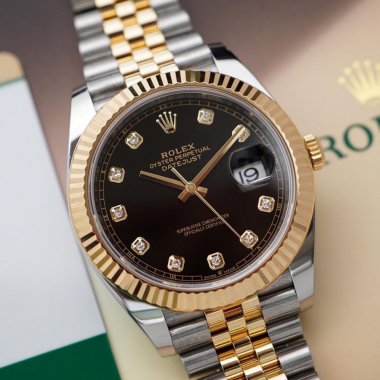 Đồng hồ Rolex Datejust 41mm Steel & Yellow Gold Fluted Bezel Black Dial 126333