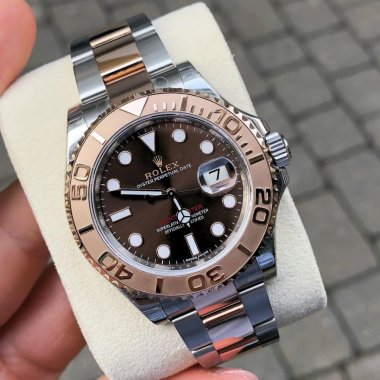 Đồng hồ Rolex Yacht-Master 40 mm Chocolate Dial 126621