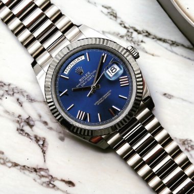 Đồng hồ Rolex Day-Date 40mm White Gold Blue Dial 228239 