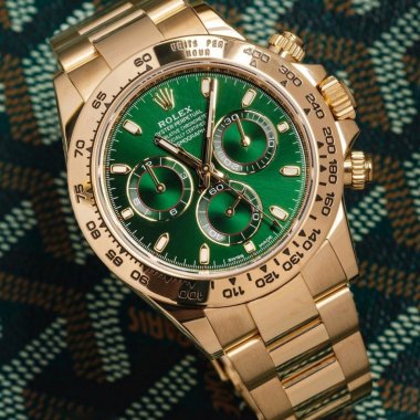 Đồng hồ Rolex Cosmograph Daytona Green Dial 18K Yellow Gold 116508