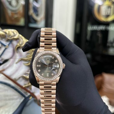 Đồng Hồ Rolex Day-Date 36 Nạm Kim Cương Mặt Số Màu Ghi Xám 128345RBR