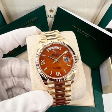 Đồng Hồ Rolex Day-Date 36mm 128238 Mặt Số Đá Carnelian