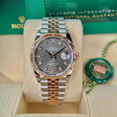 Đồng Hồ Rolex Datejust 36 126231 Mặt Số Nếp Gấp Xám Đậm Cọc Số Nạm Kim Cương